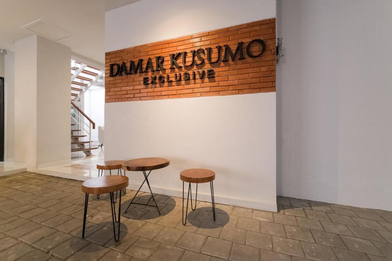 Super Oyo Collection O 90023 Damar Kusumo Guest House Maguwo Exterior foto